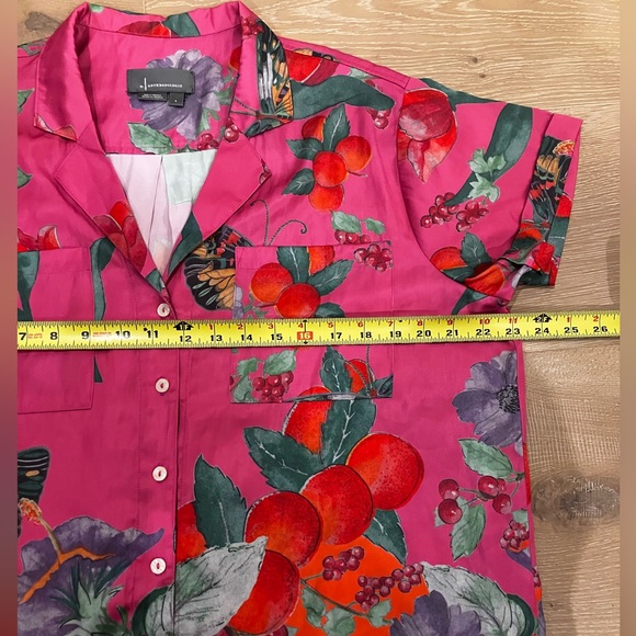 Anthro The Brenna Short-Sleeve Buttondown Shirt butterfly fruit - Picture 2 of 8